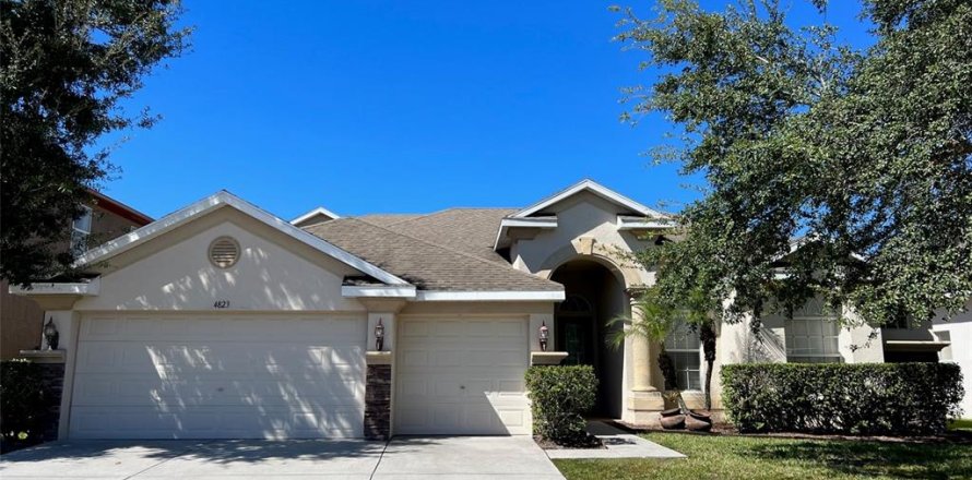 Casa en Wesley Chapel, Florida 5 dormitorios, 287.81 m2 № 1909075