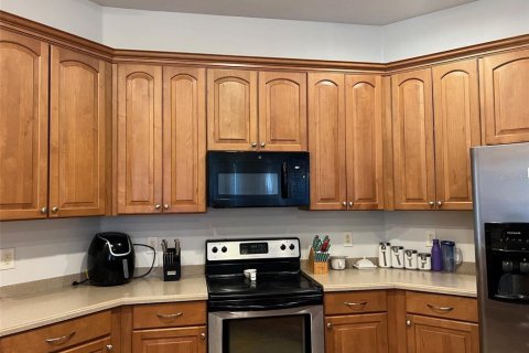 House in Wesley Chapel, Florida 5 bedrooms, 287.81 sq.m. № 1909075 - photo 8