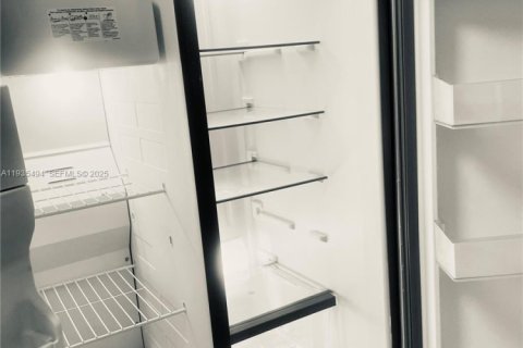 Condominio en venta en Pembroke Pines, Florida, 2 dormitorios, 102.19 m2 № 1993769 - foto 10