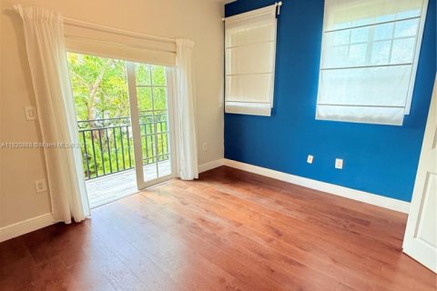 Casa en alquiler en Coral Gables, Florida, 4 dormitorios, 228.26 m2 № 1779330 - foto 15