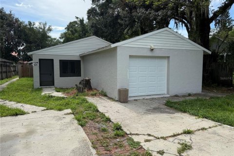 Propiedad comercial en venta en Orlando, Florida, 4 dormitorios, 161.65 m2 № 1857953 - foto 1