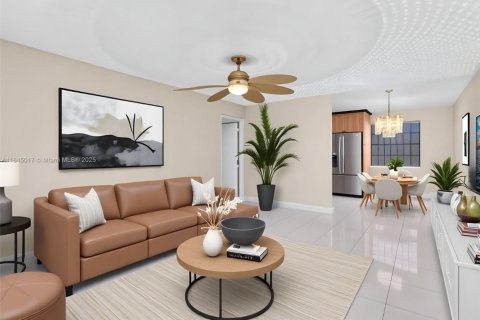 House in West Park, Florida 3 bedrooms, 113.15 sq.m. № 1847623 - photo 14