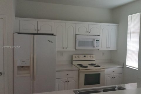 Adosado en alquiler en North Lauderdale, Florida, 3 dormitorios, 118.91 m2 № 1893249 - foto 3