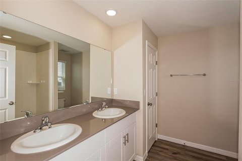 Villa ou maison à vendre à Haines City, Floride: 4 chambres, 189.43 m2 № 2149461 - photo 5