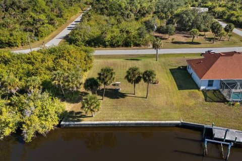 Land in Port Charlotte, Florida № 2104305 - photo 4