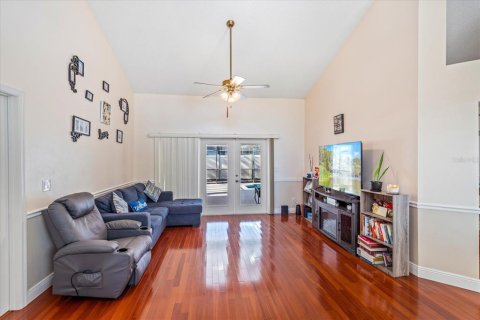 Villa ou maison à vendre à Orlando, Floride: 3 chambres, 204.2 m2 № 2152345 - photo 5