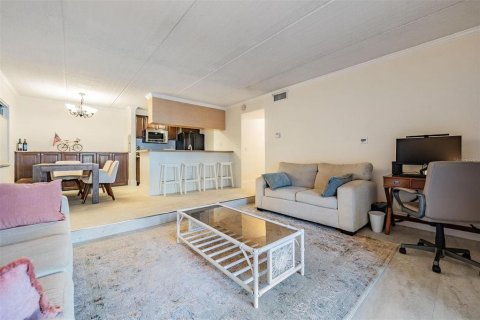 Condo in Tampa, Florida, 2 bedrooms  № 1581202 - photo 18