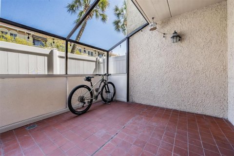 Condo in Tampa, Florida, 2 bedrooms  № 1581202 - photo 19