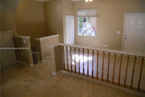 Copropriété à vendre à Aventura, Floride: 2 chambres, 117.99 m2 № 1968941 - photo 4
