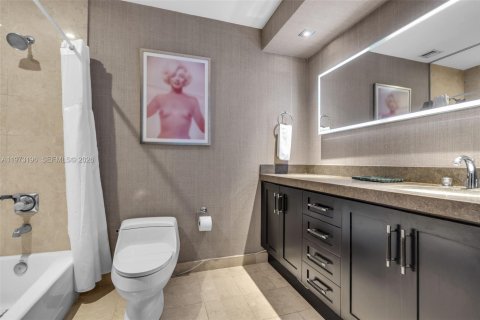 Купить кондоминиум в Майами, Флорида 3 спальни, 218.6м2, № 2048490 - фото 26
