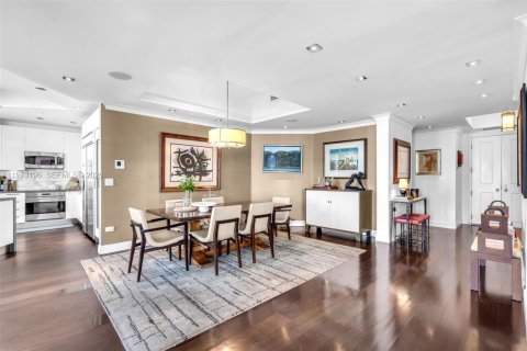 Купить кондоминиум в Майами, Флорида 3 спальни, 218.6м2, № 2048490 - фото 11