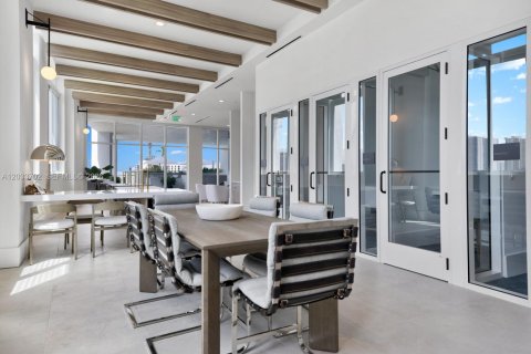 Appartement à louer à Miami, Floride: 2 chambres, 105.44 m2 № 2078024 - photo 12