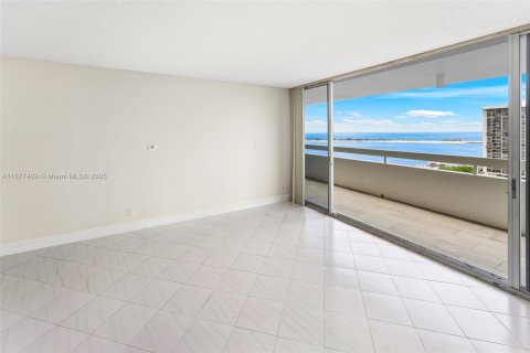 Copropriété à vendre à Miami, Floride: 2 chambres, 122.26 m2 № 1406139 - photo 9