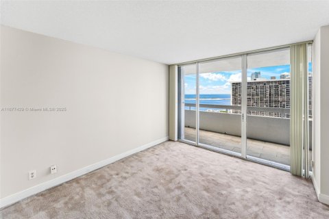 Copropriété à vendre à Miami, Floride: 2 chambres, 122.26 m2 № 1406139 - photo 16