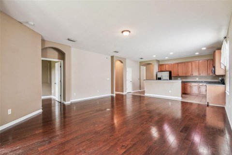 House in Wesley Chapel, Florida 3 bedrooms, 184.5 sq.m. № 1853828 - photo 25