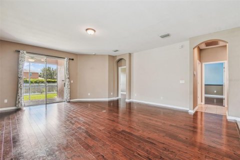 House in Wesley Chapel, Florida 3 bedrooms, 184.5 sq.m. № 1853828 - photo 23