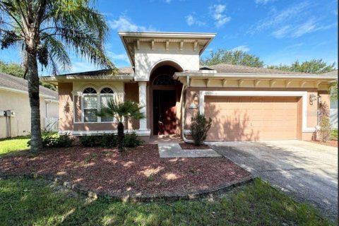 House in Wesley Chapel, Florida 3 bedrooms, 184.5 sq.m. № 1853828 - photo 1