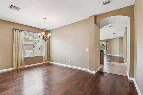 House in Wesley Chapel, Florida 3 bedrooms, 184.5 sq.m. № 1853828 - photo 5
