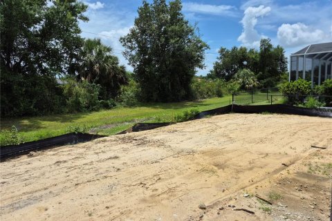 House in Punta Gorda, Florida 4 bedrooms, 210.42 sq.m. № 1734382 - photo 6