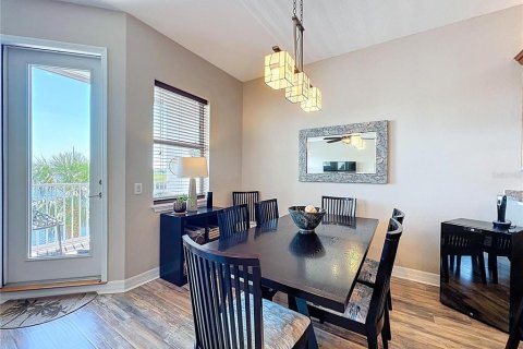 Adosado en venta en Tarpon Springs, Florida, 3 dormitorios, 222.97 m2 № 1631973 - foto 11