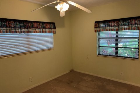 Villa ou maison à louer à South Miami, Floride: 3 chambres, 133.04 m2 № 1959680 - photo 16