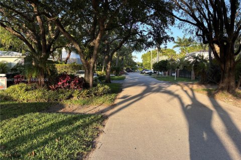Villa ou maison à louer à South Miami, Floride: 3 chambres, 133.04 m2 № 1959680 - photo 18