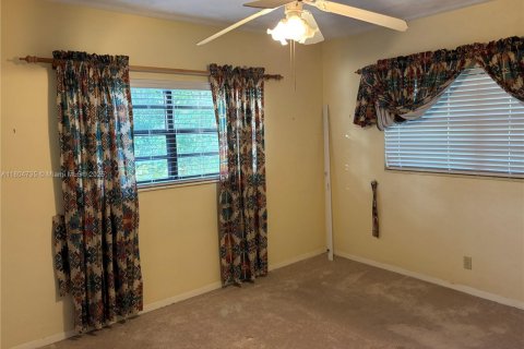 Villa ou maison à louer à South Miami, Floride: 3 chambres, 133.04 m2 № 1959680 - photo 15