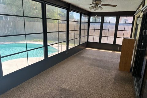 House in Palm Harbor, Florida 3 bedrooms, 153.47 sq.m. № 1718970 - photo 21