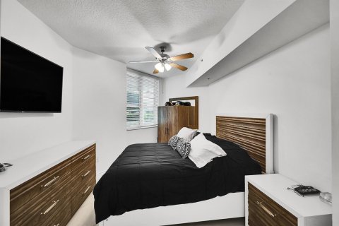 Copropriété à vendre à Boynton Beach, Floride: 3 chambres, 116.5 m2 № 2077797 - photo 16