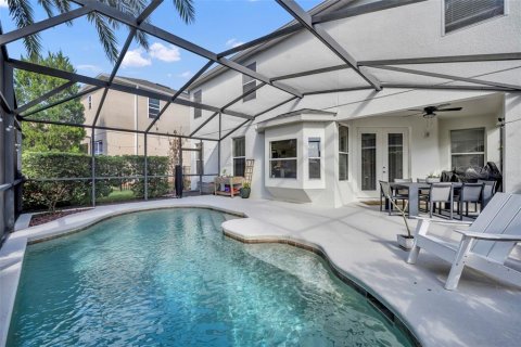 House in Mount Dora, Florida 4 bedrooms, 246.75 sq.m. № 2101629 - photo 3