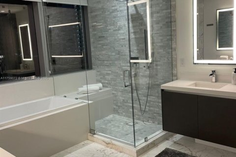 Copropriété à louer à Miami, Floride: 3 chambres, 204.76 m2 № 1860481 - photo 11