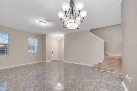 Villa ou maison à louer à Orlando, Floride: 4 chambres, 268.86 m2 № 1815656 - photo 10