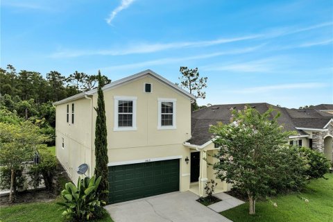 Villa ou maison à louer à Orlando, Floride: 4 chambres, 268.86 m2 № 1815656 - photo 2