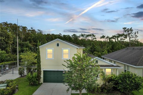 Villa ou maison à louer à Orlando, Floride: 4 chambres, 268.86 m2 № 1815656 - photo 1
