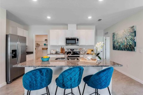 Casa en venta en Sanford, Florida, 5 dormitorios, 227.33 m2 № 1903702 - foto 10
