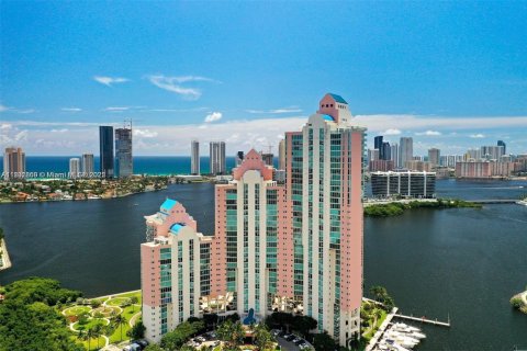 Condominio en venta en Aventura, Florida, 1 dormitorio, 74.32 m2 № 1689472 - foto 25