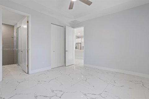 House in West Palm Beach, Florida 4 bedrooms, 149.57 sq.m. № 1797103 - photo 2