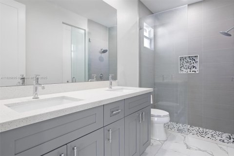 House in West Palm Beach, Florida 4 bedrooms, 149.57 sq.m. № 1797103 - photo 4