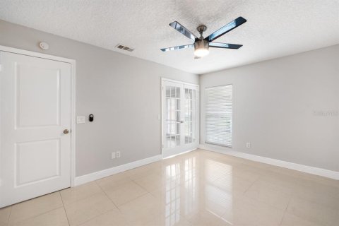 Condominio en alquiler en Orlando, Florida, 2 dormitorios, 102.1 m2 № 2321712 - foto 10