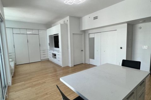 Studio in the Condo in Miami, Florida  № 2250591 - photo 5