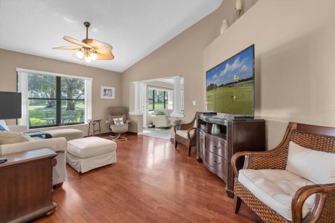 Copropriété à vendre à New Port Richey, Floride: 2 chambres, 137.68 m2 № 2411418 - photo 8