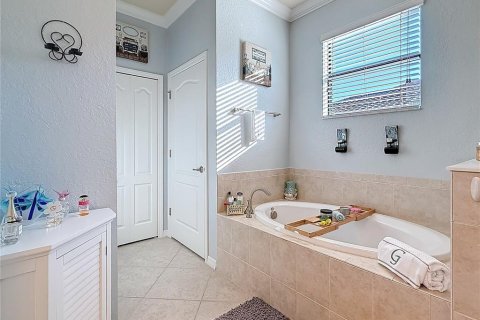 Villa ou maison à louer à Bradenton, Floride: 4 chambres, 267.93 m2 № 1886374 - photo 27