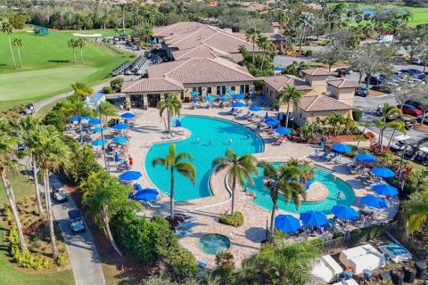 Villa ou maison à louer à Bradenton, Floride: 4 chambres, 267.93 m2 № 1886374 - photo 2