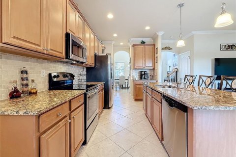 Villa ou maison à louer à Bradenton, Floride: 4 chambres, 267.93 m2 № 1886374 - photo 15