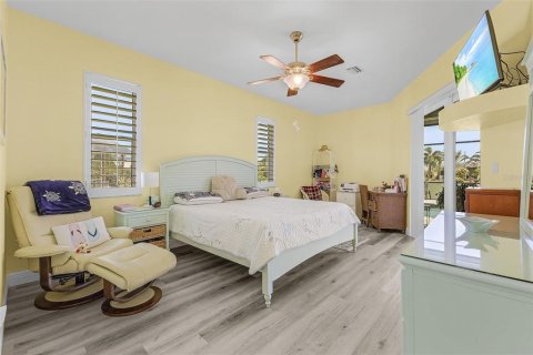 House in Punta Gorda, Florida 3 bedrooms, 208.66 sq.m. № 1798396 - photo 7