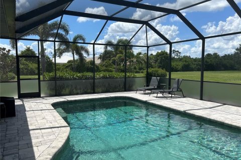 House in Punta Gorda, Florida 3 bedrooms, 208.66 sq.m. № 1798396 - photo 3