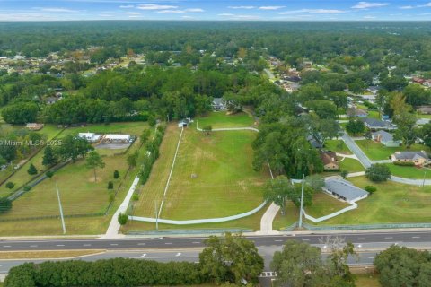 Casa en venta en Ocala, Florida, 5 dormitorios, 512.17 m2 № 1954933 - foto 3