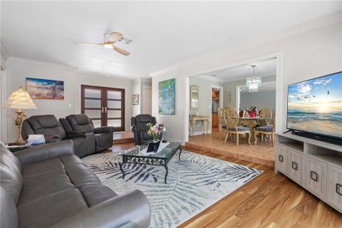 Casa en venta en Port Charlotte, Florida, 4 dormitorios, 219.34 m2 № 1741159 - foto 3