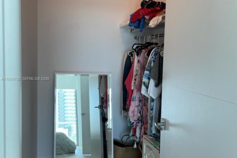 Condominio en alquiler en North Bay Village, Florida, 2 dormitorios, 76.92 m2 № 2010749 - foto 20