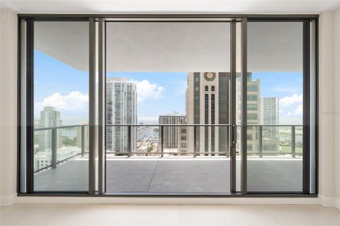 Copropriété à vendre à Saint Petersburg, Floride: 2 chambres, 179.77 m2 № 2391683 - photo 20